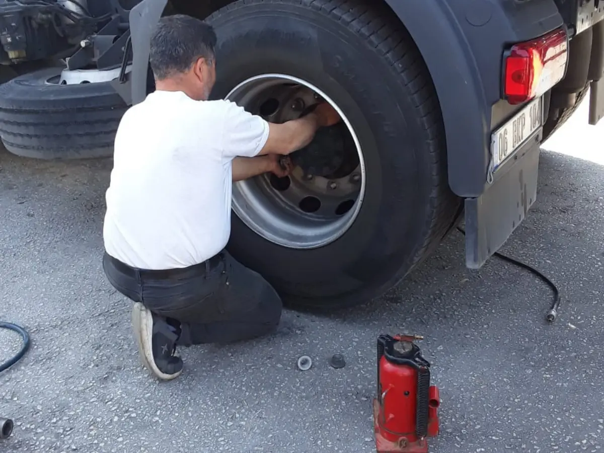 Devrekani Oto Lastikçi